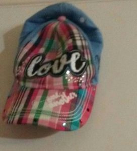 A hat that says love